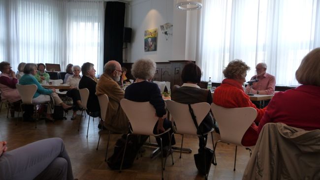 Das Münchner Erzählcafé - eine feste Institution seit Jahren!